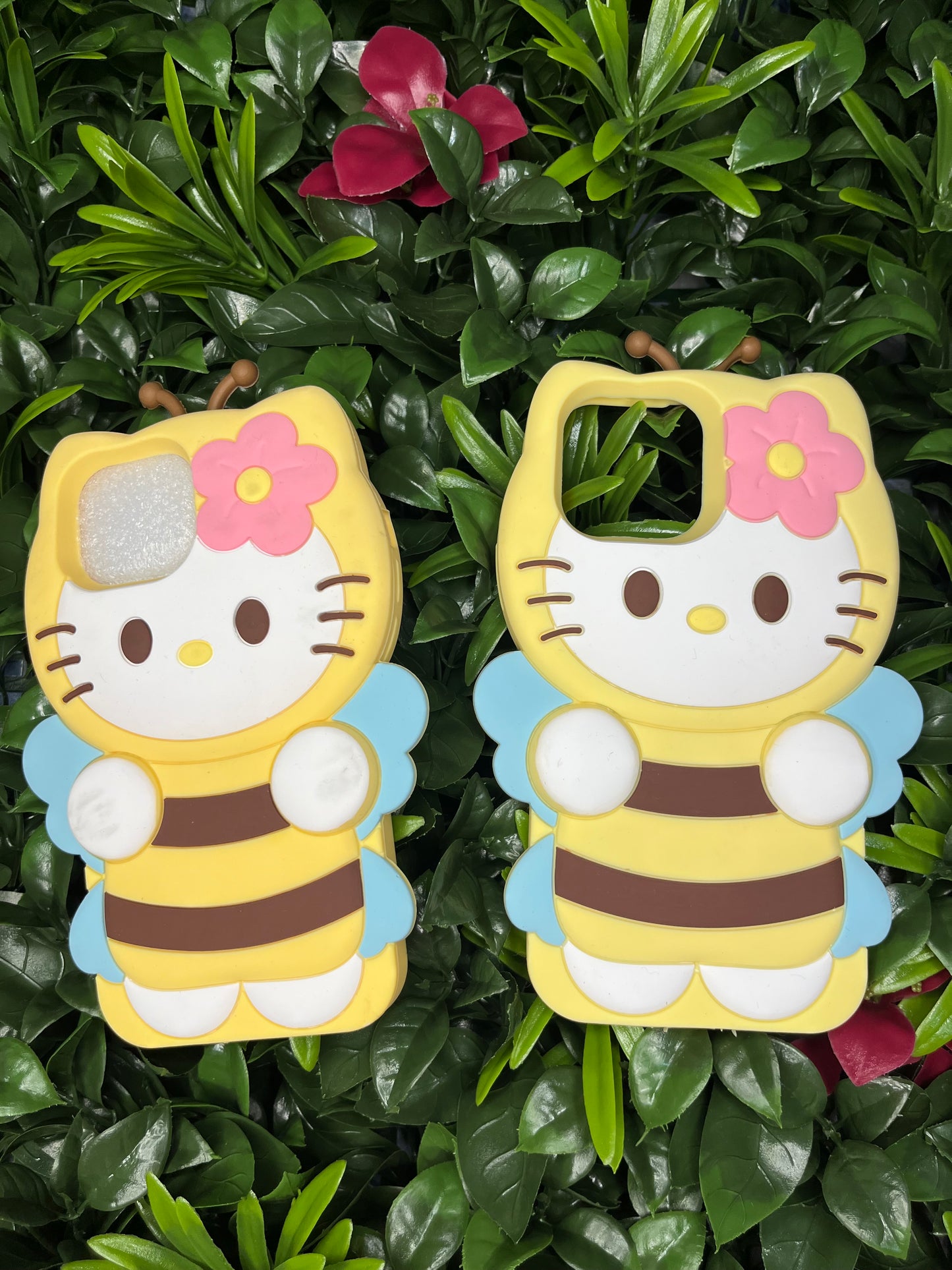Hello Kitty Bee Phone Case