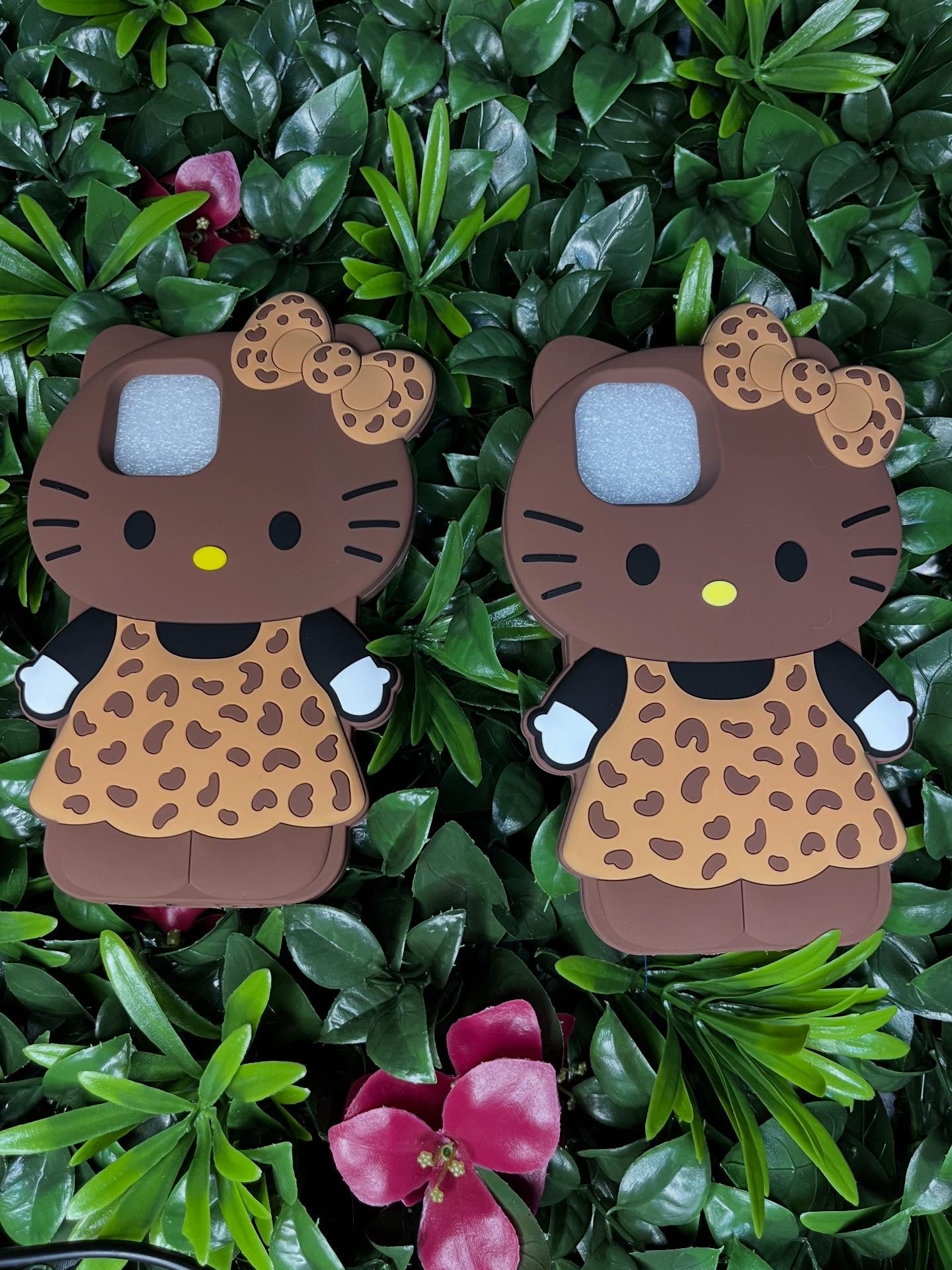 Hello Kitty - Brown Leopard Kitty Phone Case