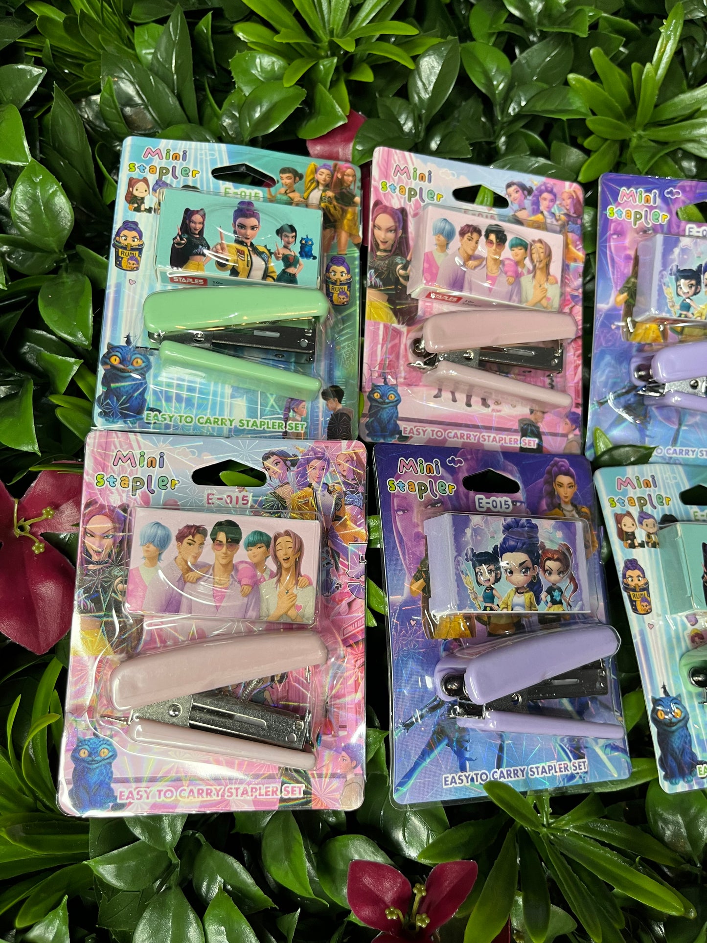 Kpop Demon Hunters Mini Stapler Set